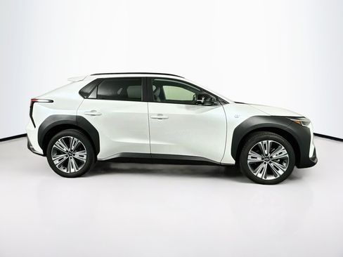 Used 2023 Subaru Solterra AWD image 10