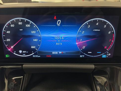Certified 2025 Mercedes-Benz GLA 250 4MATIC image 18