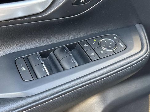 Used 2024 Toyota Grand Highlander AWD Hybrid image 25