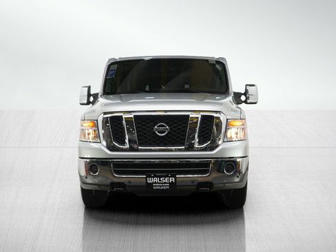 Used 2020 Nissan NV 3500 SL image 8