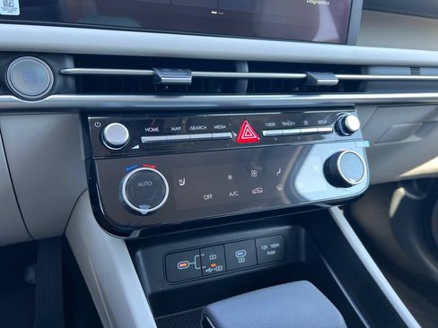 New 2026 Hyundai Tucson SEL FWD image 28