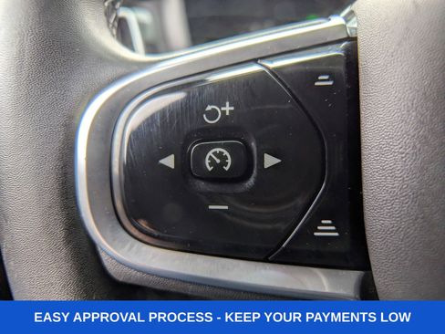 Used 2023 Volvo S60 T8 Plus image 33