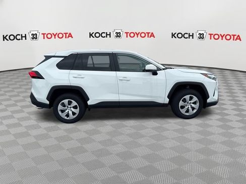Used 2025 Toyota RAV4 LE AWD/4WD image 8
