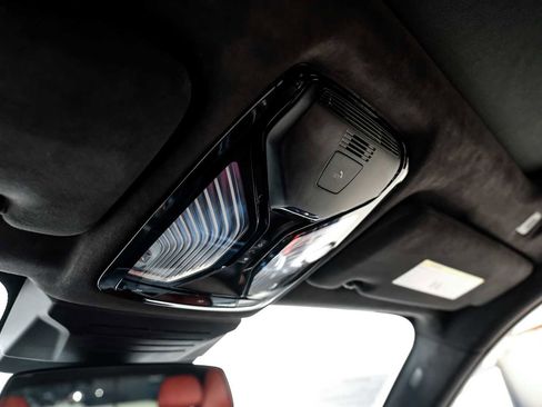 Used 2025 BMW X5 M Competition w/ Executive Package image 28