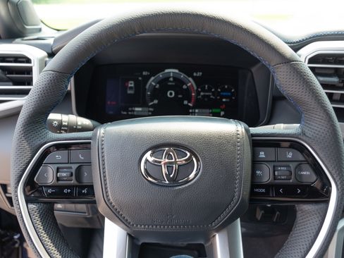 New 2025 Toyota Tundra Platinum image 11