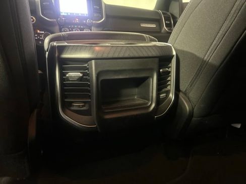 Used 2025 RAM 1500 Big Horn AWD/4WD image 37