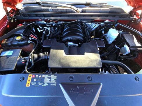 Used 2018 Chevrolet Silverado 1500 LT w/ All Star Edition image 29