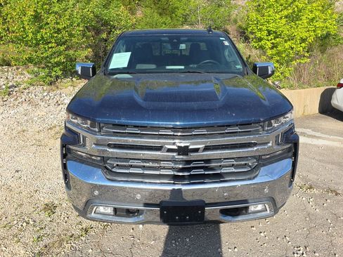 Used 2020 Chevrolet Silverado 1500 LTZ w/ LTZ Premium Package image 2