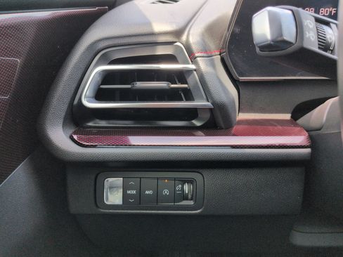 Certified 2024 Chevrolet Traverse RS AWD/4WD image 18