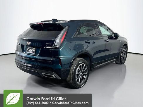 Used 2024 Cadillac XT4 Sport image 15