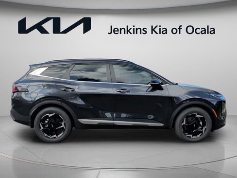 New 2026 Kia Sportage EX FWD image 4