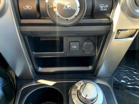 Used 2020 Toyota 4Runner SR5 image 17