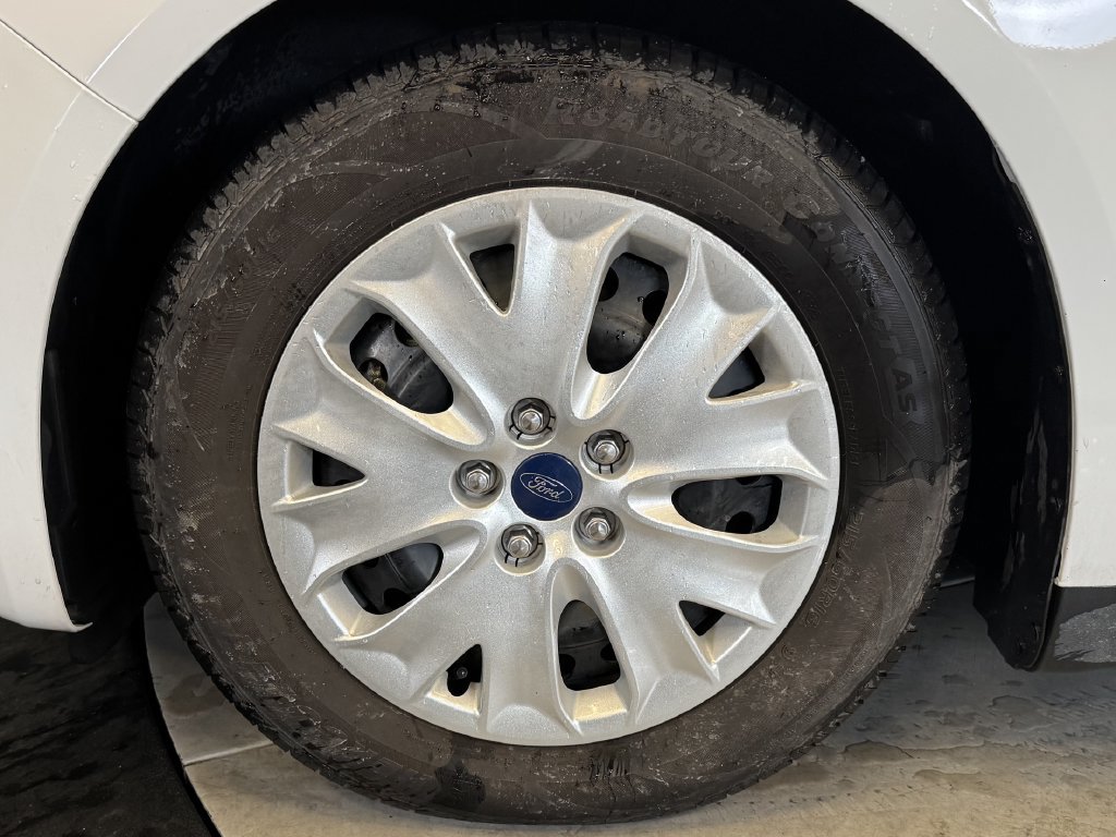 Used 2020 Ford Fusion S FWD image 24