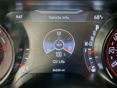 Used 2021 Dodge Challenger R/T w/ Blacktop Package image 12