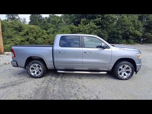 Used 2022 RAM 1500 Big Horn AWD/4WD image 9