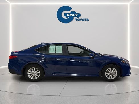 Used 2026 Toyota Camry LE w/ Convenience Package AWD/4WD image 4