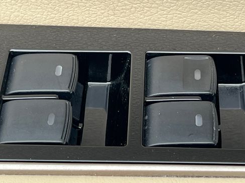 Used 2018 Lexus ES 350 w/ Premier Package image 36