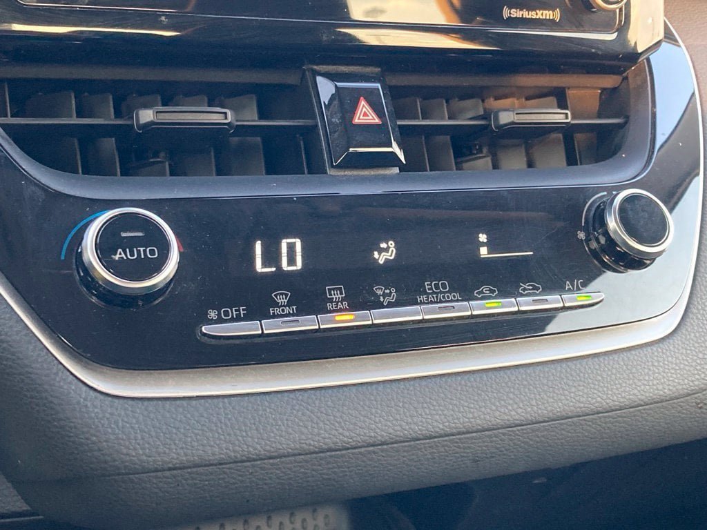 Certified 2022 Toyota Corolla LE FWD image 21