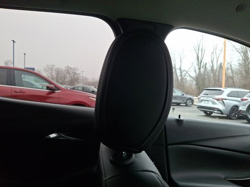 Used 2024 Buick Encore GX Preferred w/ Advanced Technology Package image 13