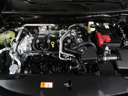 Used 2025 Mitsubishi Outlander ES image 14