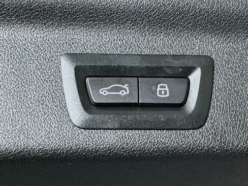 Used 2025 BMW X1 xDrive28i image 29