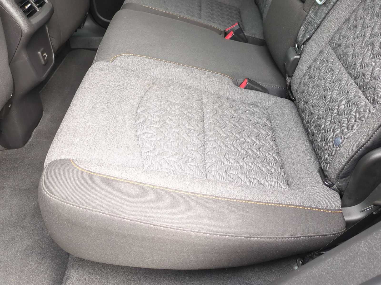 Used 2023 Chevrolet Equinox LT FWD image 24