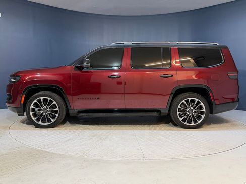 Used 2022 Jeep Wagoneer Series II w/ Premium Group I image 2