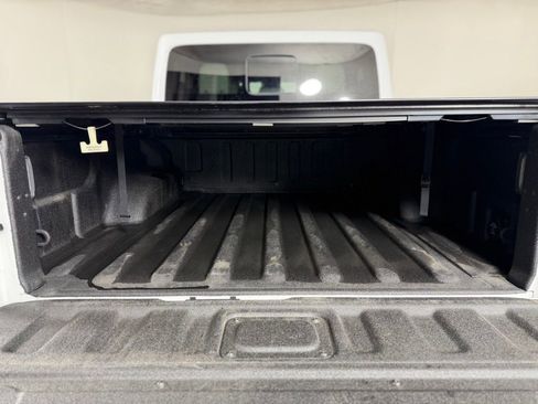 Certified 2021 Jeep Gladiator Overland image 12