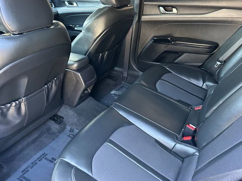 Used 2022 Kia K5 GT-Line image 14