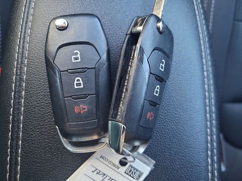 Used 2023 Ford Escape Base image 27