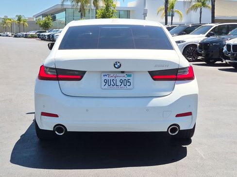 Used 2025 BMW 330i Sedan w/ Convenience Package RWD image 9