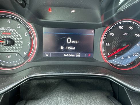 Used 2023 Chevrolet TrailBlazer RS w/ Sun and Liftgate Package AWD/4WD image 9