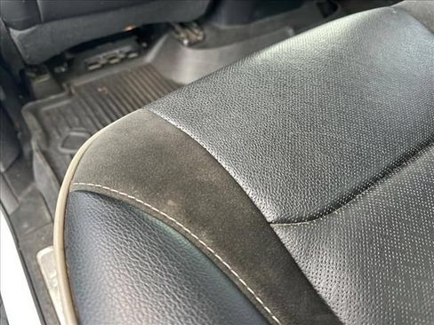 Used 2021 RAM 1500 Laramie AWD/4WD image 19