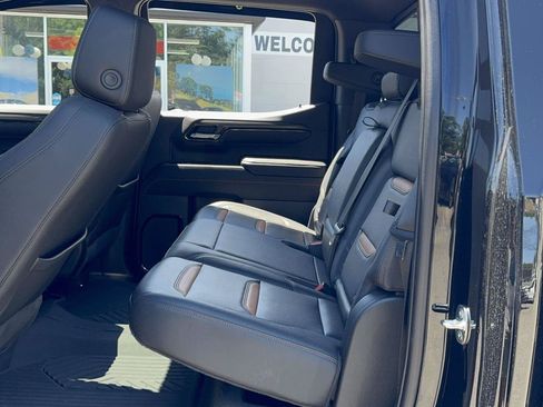 Used 2023 GMC Sierra 1500 AT4 w/ AT4 Premium Package AWD/4WD image 25