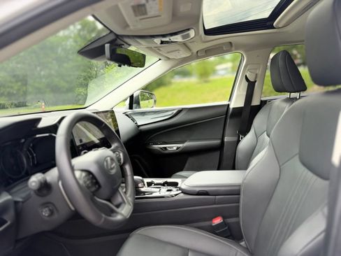 Used 2024 Lexus NX 350 AWD image 14