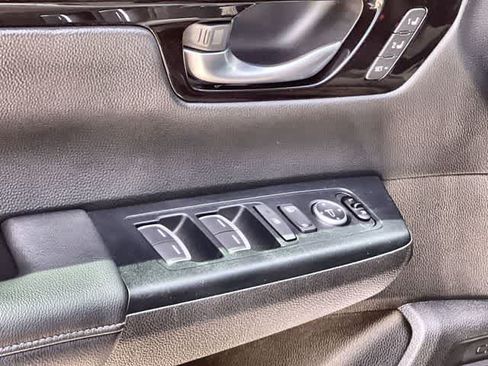 Used 2024 Honda CR-V EX-L image 30