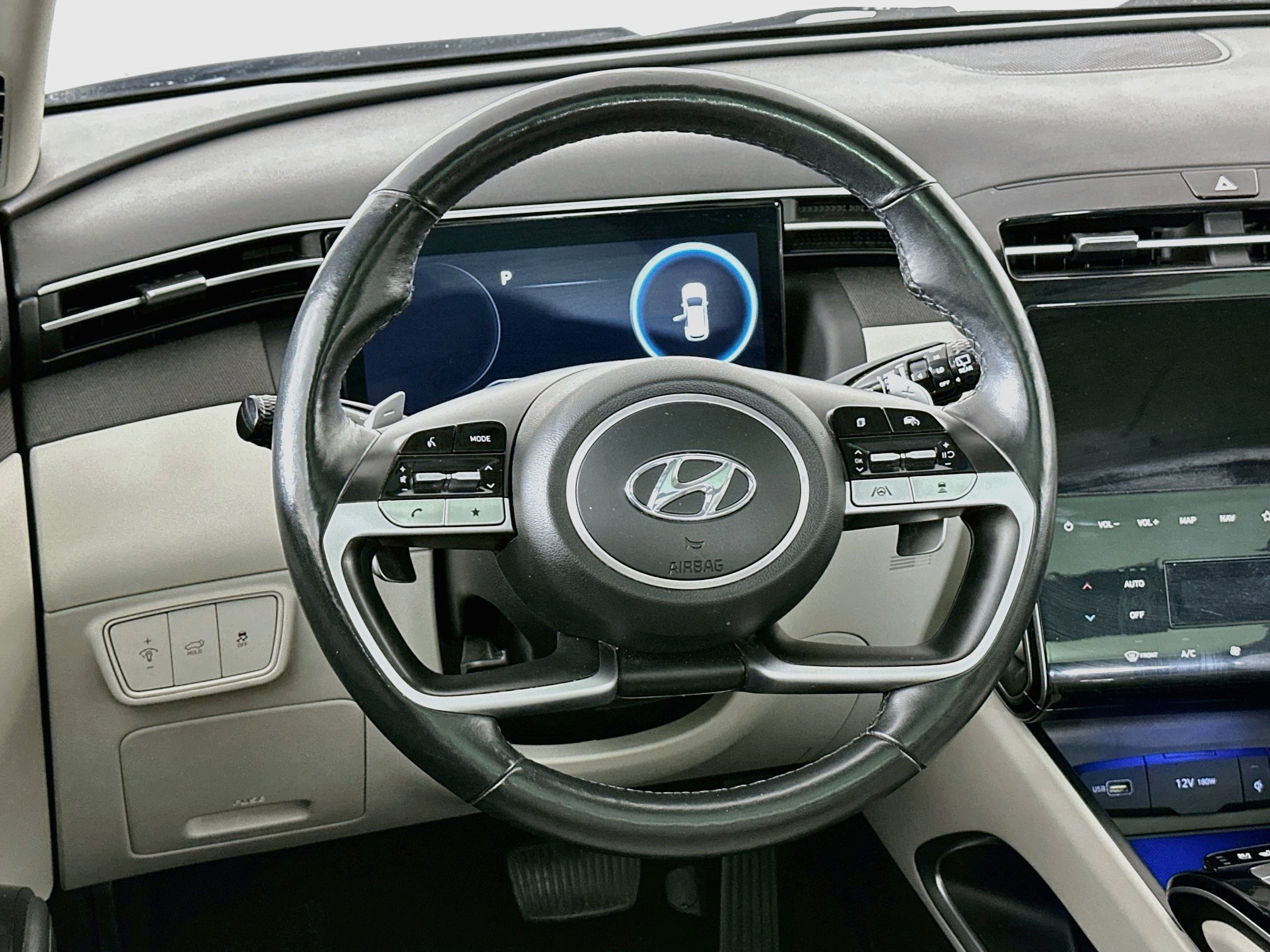 Used 2024 Hyundai Tucson Limited FWD image 18