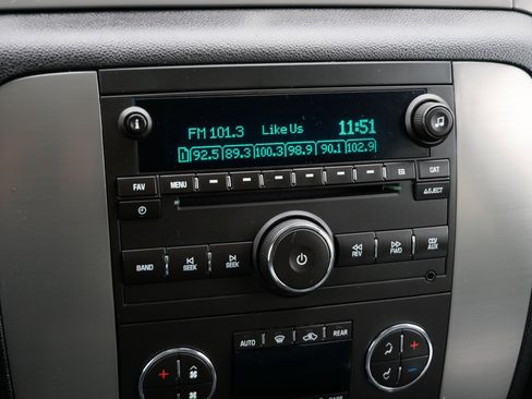 Used 2012 Chevrolet Tahoe LT w/ Suspension Package, Off-Road AWD/4WD image 22