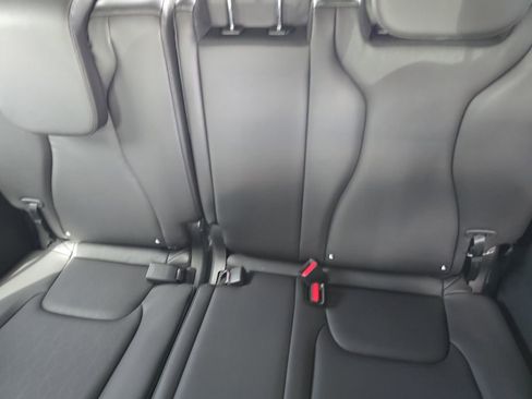 New 2026 Kia Carnival image 17