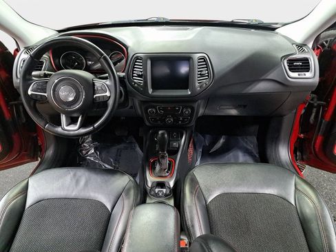 Used 2019 Jeep Compass Trailhawk w/ Cold Weather Group image 2