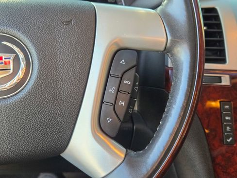 Used 2008 Cadillac Escalade AWD image 39