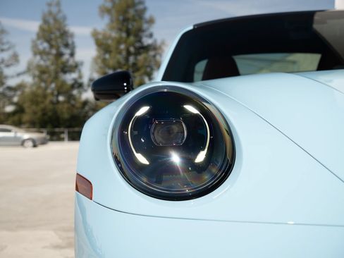 Certified 2025 Porsche 911 Carrera 4 GTS AWD/4WD image 23