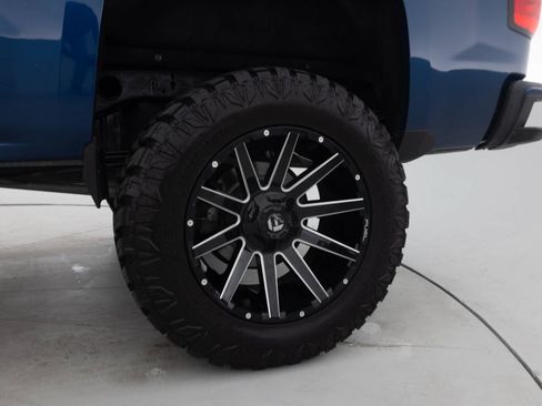 Used 2017 Chevrolet Silverado 1500 LT w/ All Star Edition AWD/4WD image 22