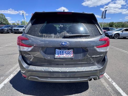 Used 2021 Subaru Forester Limited w/ Popular Package #3 AWD/4WD image 3