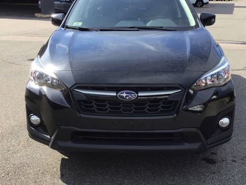 Used 2019 Subaru Crosstrek 2.0i Premium AWD/4WD image 2