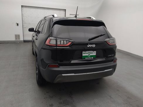 Used 2019 Jeep Cherokee Limited image 6