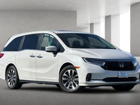 Used 2024 Honda Odyssey EX-L image 1