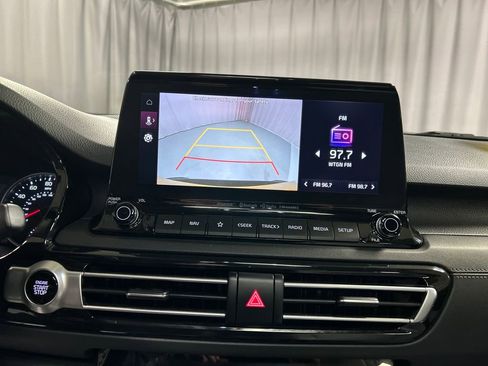 Used 2023 Kia Seltos SX w/ SX Sunroof Package image 16