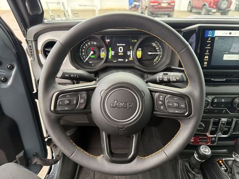 Used 2024 Jeep Wrangler Willys 4xe image 22