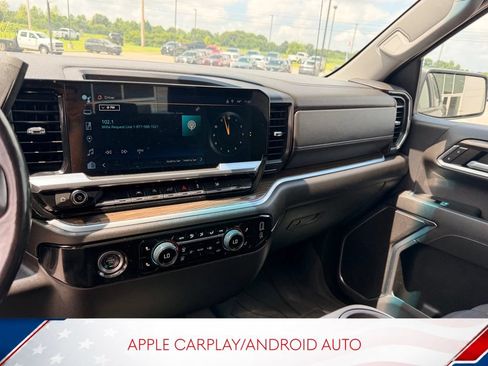 Used 2021 Chevrolet Silverado 1500 LT Trail Boss w/ Convenience Package II AWD/4WD image 17